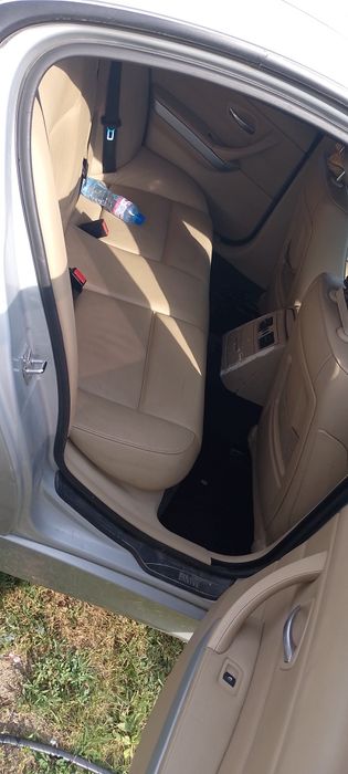 Bmw e90 325i 218кс