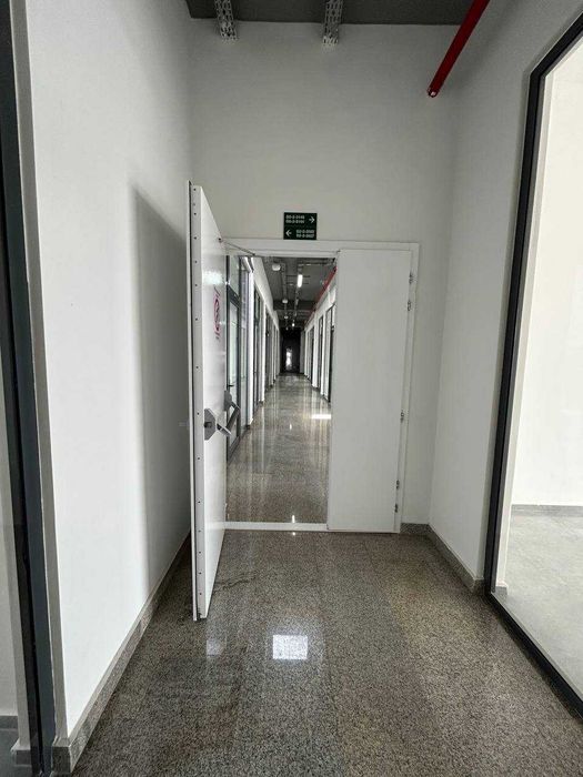 Продам 19 м2.Индэкс. Блок Б.