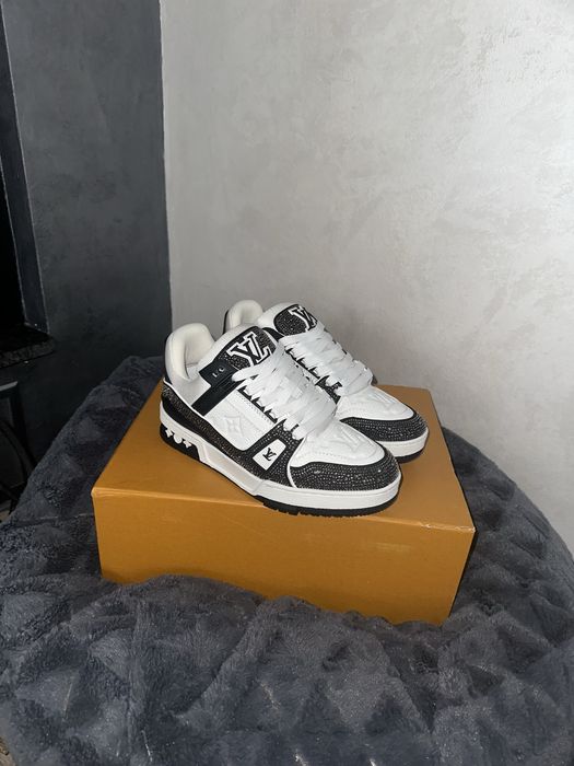 Louis Vuitton LV Trainers White Black Rhinestones