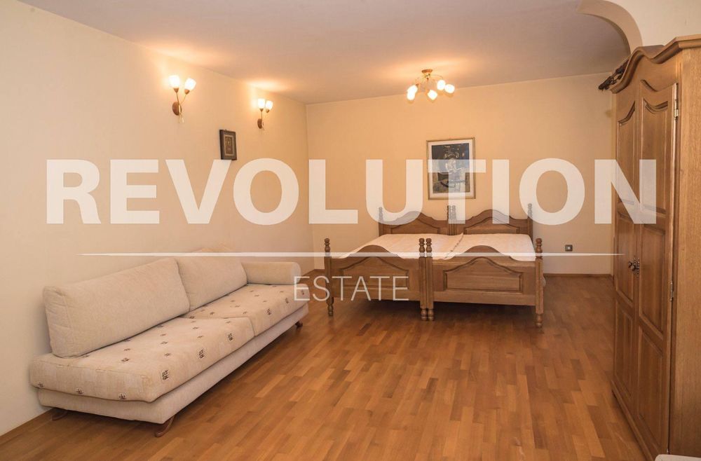 Дава се под наем Къща в с. Приселци, Област Варна - 300 кв.м за 2000 € - Снимка #8