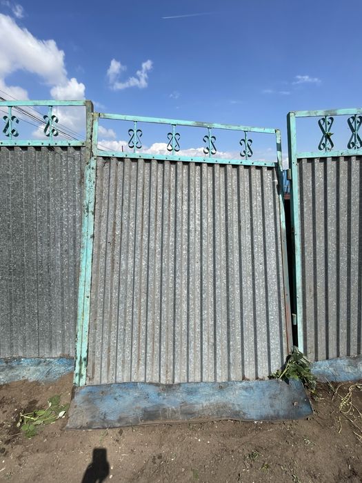 Продам ворота, калитку и вставку