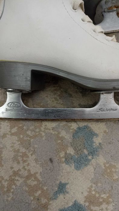 Коньки фигурные Botas Dagmar 30 рр