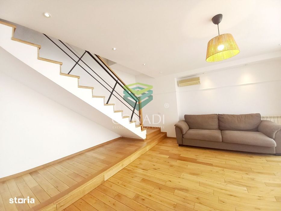 Apartament cu 3 camere tip duplex