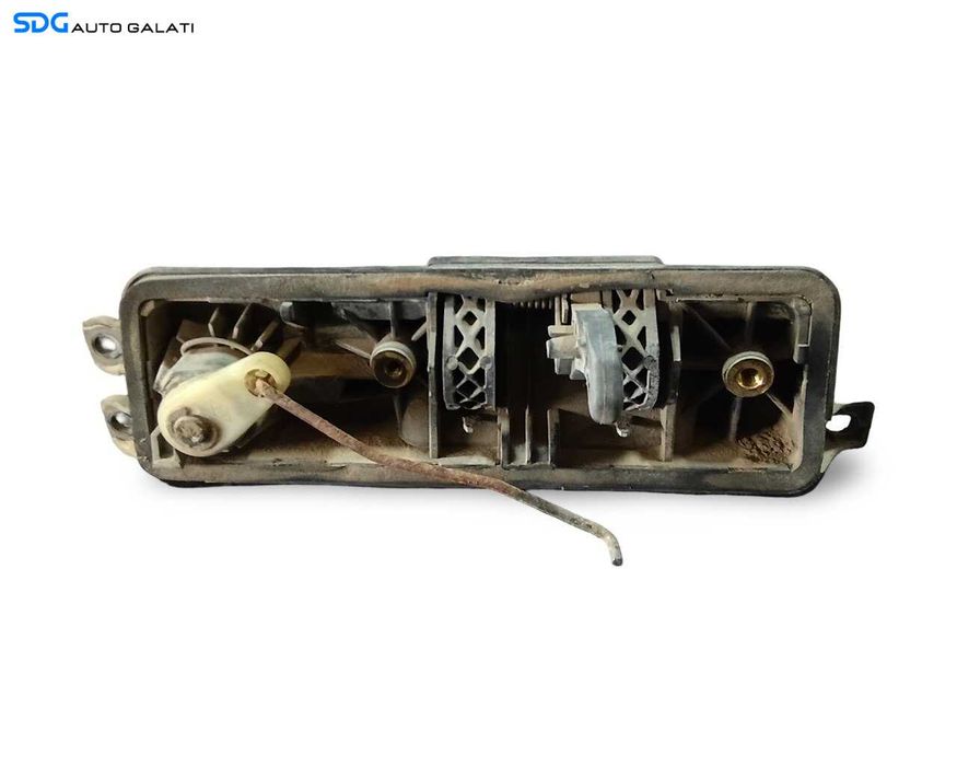 Maner Exterior Usa Stanga Spate Dacia Logan 1 MCV 2004 - 2012 Cod 8200431418 8200431416 82004314188200431416 [LR8692]
