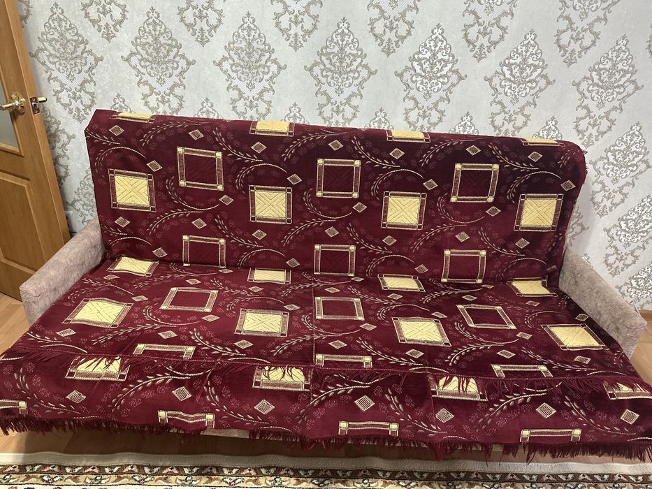 Очень удобный диван и кресло