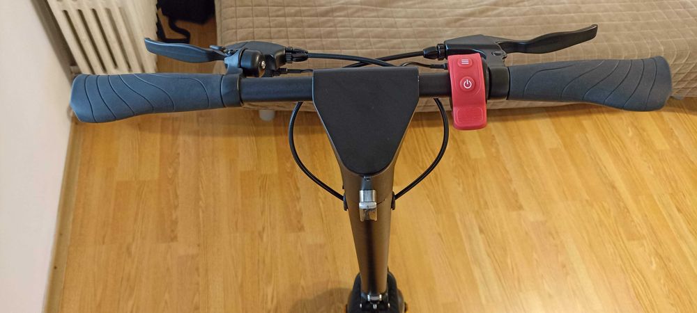 NOUA, NEGOCIABIL, Trotineta HX X9 – 40 km/h, 65km raza, 10inch, 1100 W