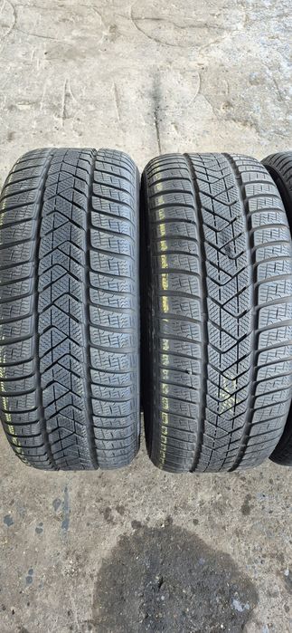 4 anvelope iarna RFT Pirelli,fata 245/40/19,spate 275/35/19.Pret/buc.