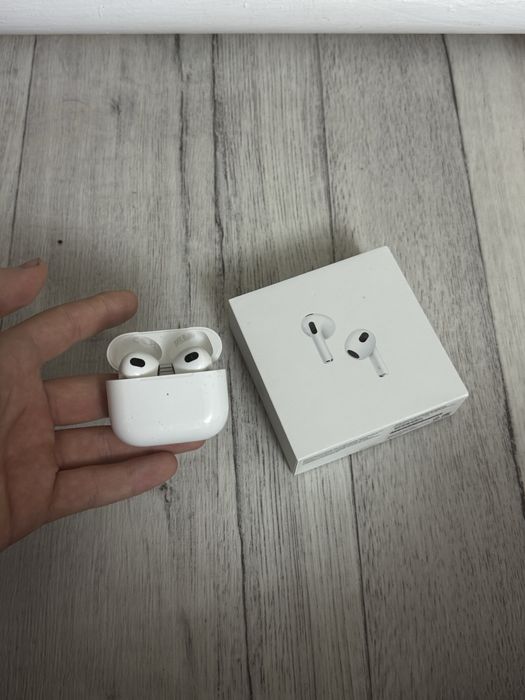 airpods 3 хорошем состоение
