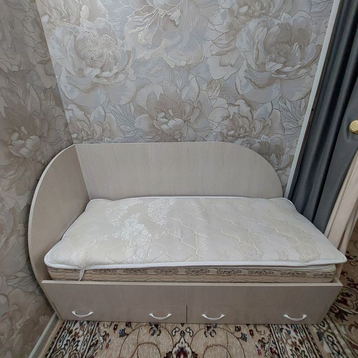 Срочно продам коечку