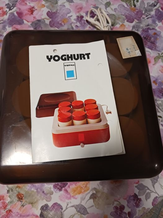 Aparat de făcut iaurt.