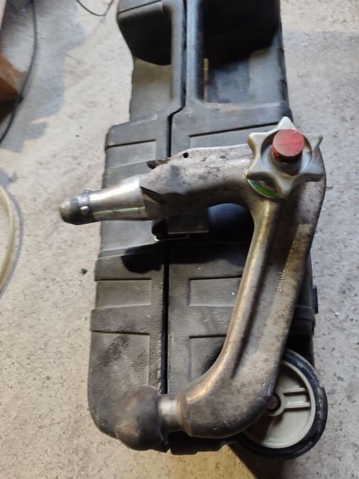 Теглич за БМВ Е 46.