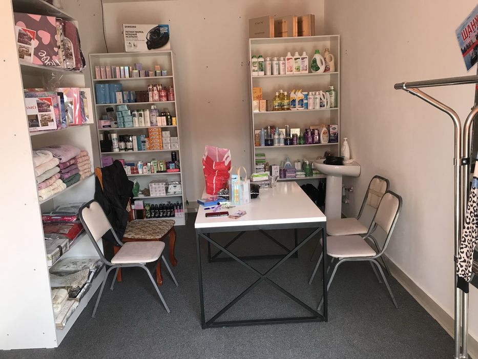 Sotiladi 400 kv joy Medgorodok