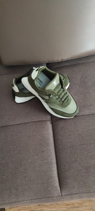 Продам детские вещи