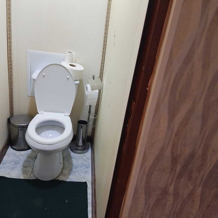 Kvartira sotiladi 3 xonali