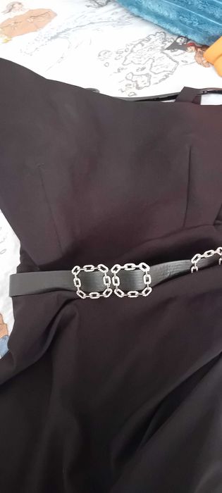 Vand rochie elegabta noua