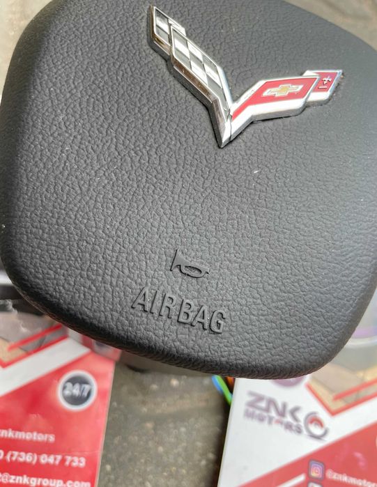 Chevrolete Corvette C7 - airbag volan sofer