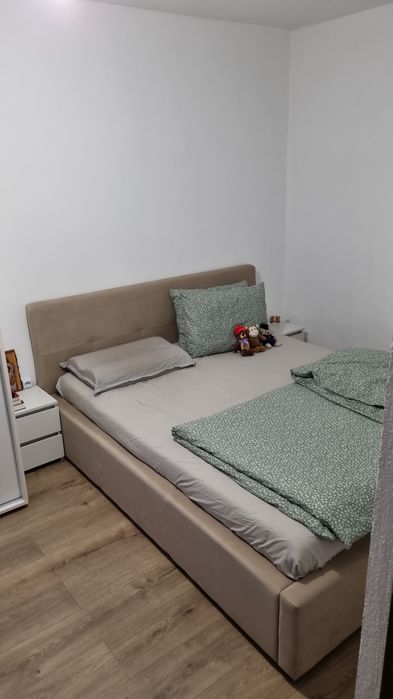 Vând apartament cu 2 camere - Vedere 4
