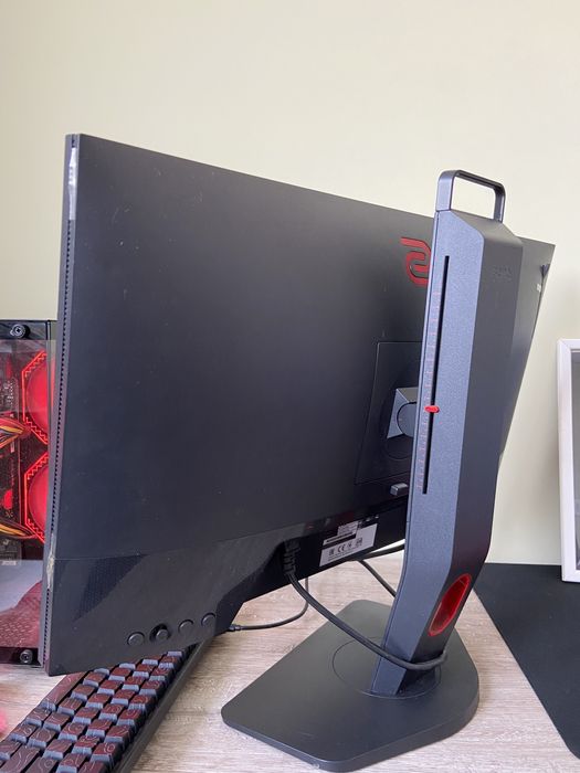 Монитор zowie xl2540k 240гц продам