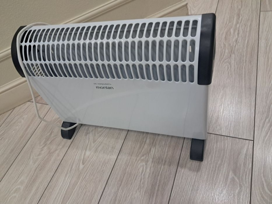 Конвекционный обогреватель продам.