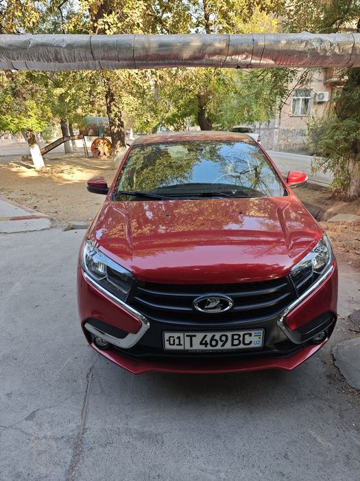 Lada x ray 2018 робот