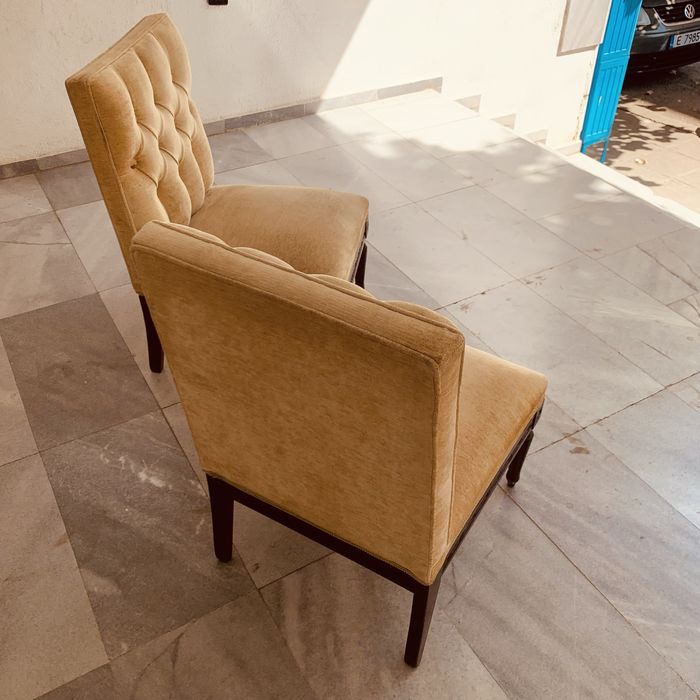 Елегантни винтидж столове вдъхновени от движението Луи 16-ти