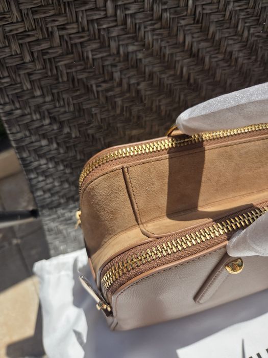 Furla Boston M уникална чанта
