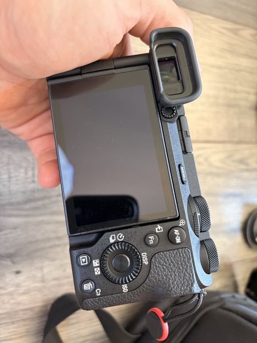 Sony A6700 Body cu accesorii si Obiectiv E 16-55mm f2.8 G SEL1655G