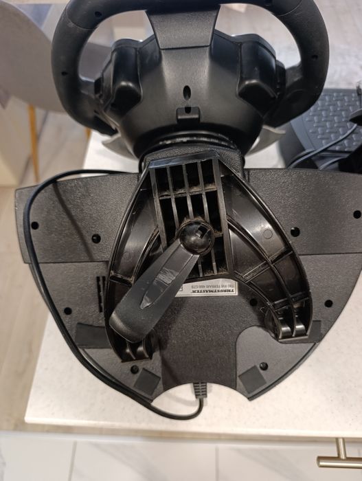 Thrust master t80 458 ps4 ps5