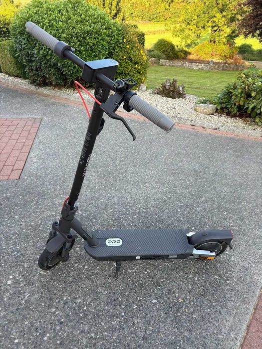 Trotineta Xiaomi 5 PRO,  Maxim 1000W ,  30km/h, Autonomie 40Km, Suspensii duble, Roti 10inch