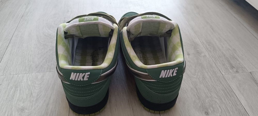 sb dunk green lobster