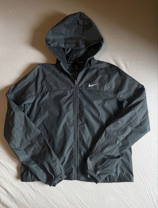 Nike Shield Flash Reflective Womens Running Jacket