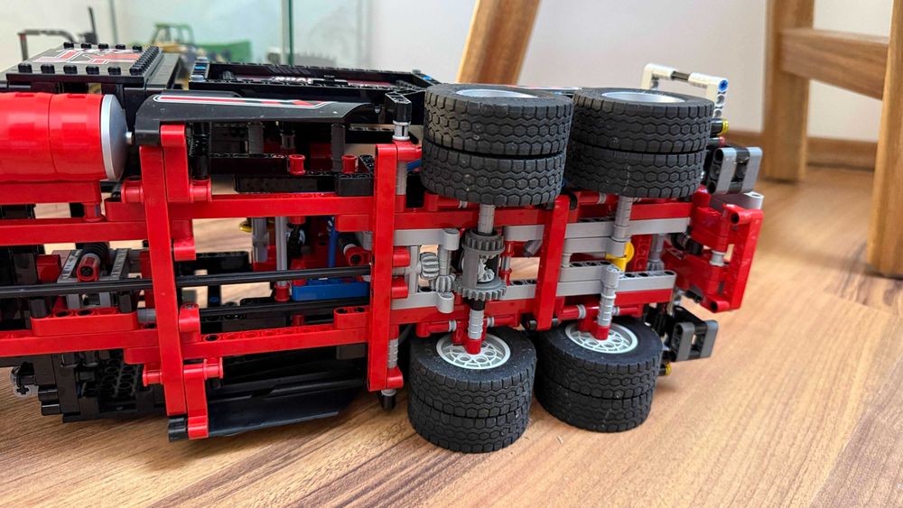 LEGO Technic 8285 Tow Truck Metallic version camion tractare