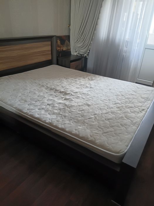 Кровать двухспальная