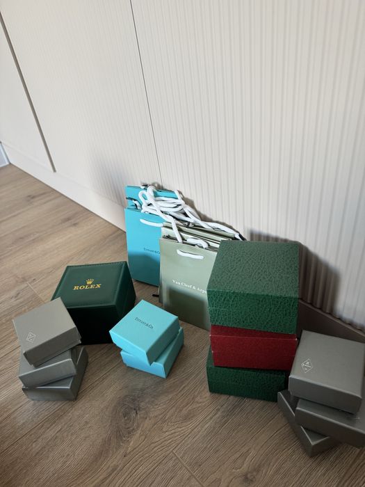 Продам коробки упаковки