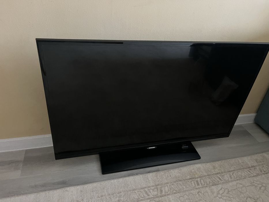 Продам Телевизор Samsung
