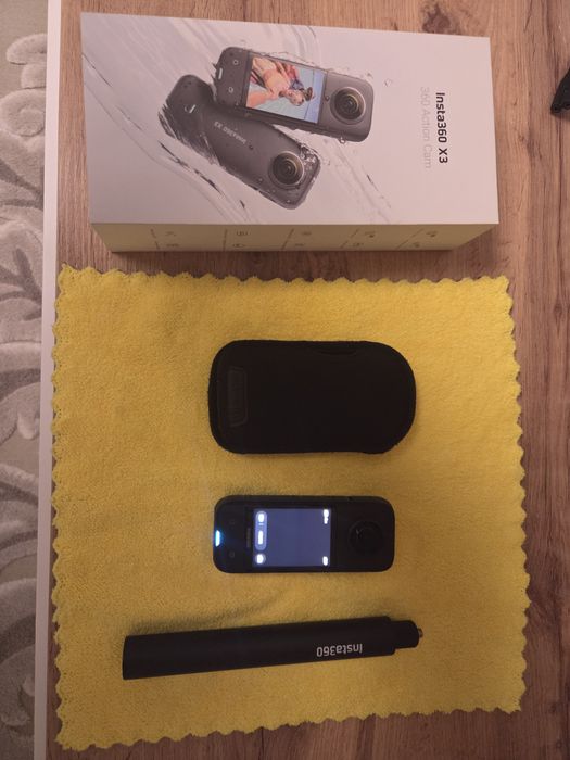 Insta 360 x3 + чехол + штатив. Идеал