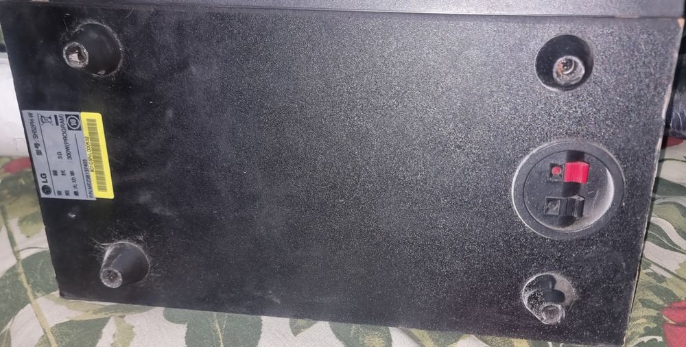 Продам s30 колонку, рабочая, так же продам два сабвуфера, (сабика)