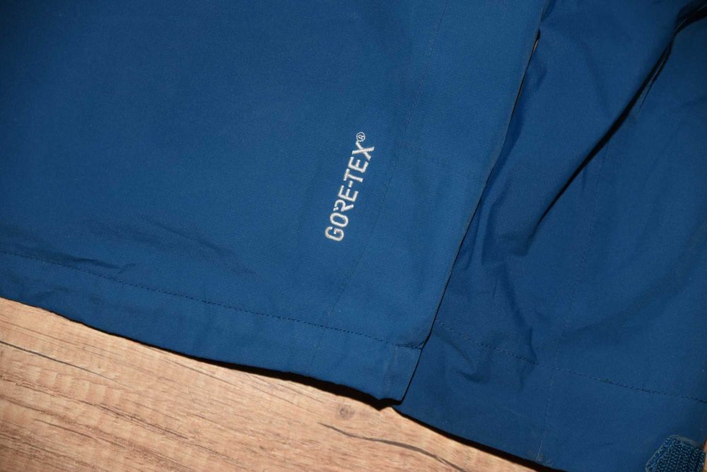 Salewa Gore Tex оригинално мъжко яке, размер S