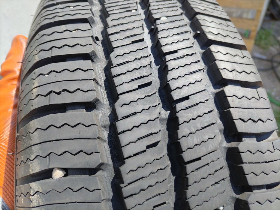 215/65/16 С Джи Ти Радиал ДОТ 2022 г - БУСОВИ