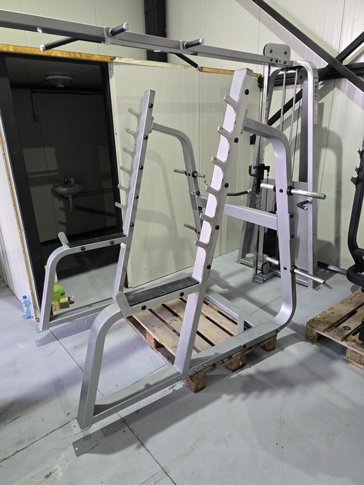 Precor rack USA прекор клетка за клек професионална рециклирана гр ...