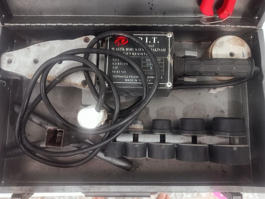 Инструменты почти новые.