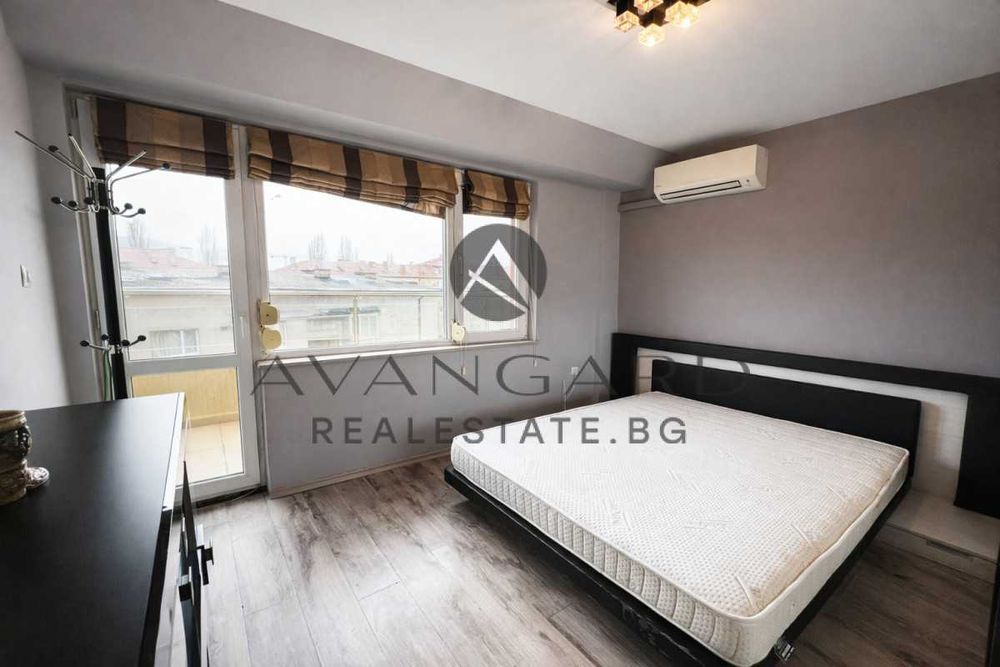 Продава се Тристаен апартамент в Пловдив, Кършияка - 128 кв.м за 795 €/кв.м - Снимка #5