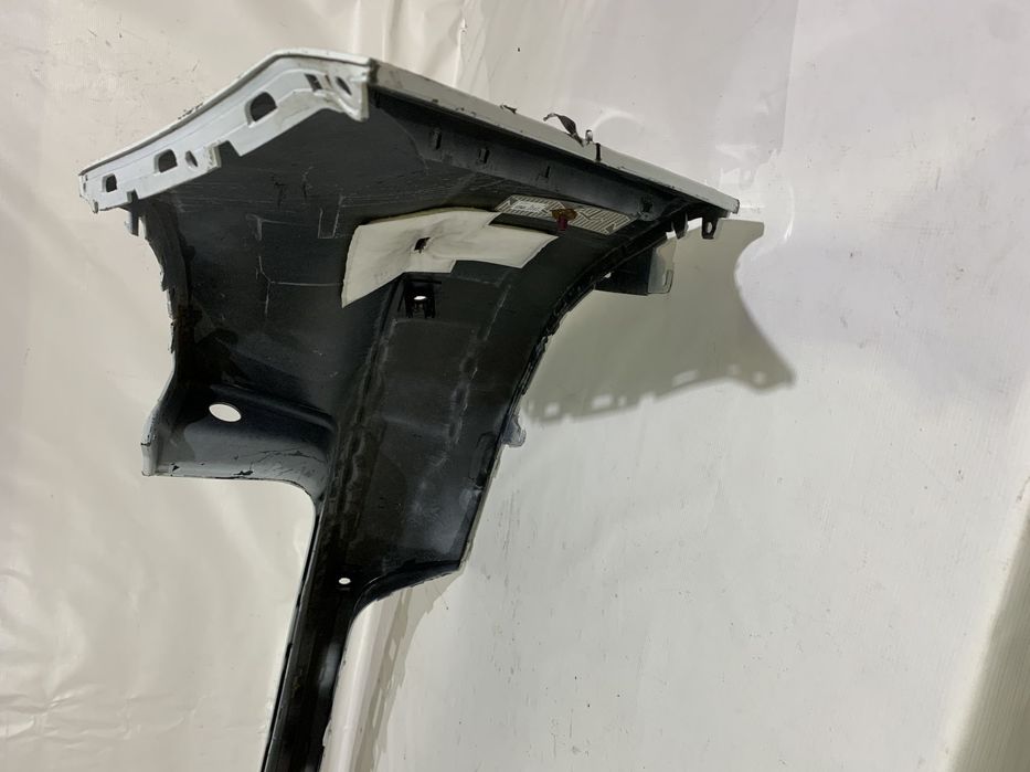 Bara spate Porsche Macan, 2014, 2015, 2016, 2017, 2018, 2019, 2020, 2021, cod origine OE 95B807421L.