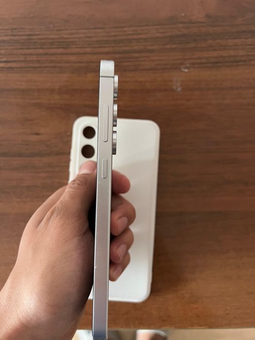 Samsung s24fe 256гб