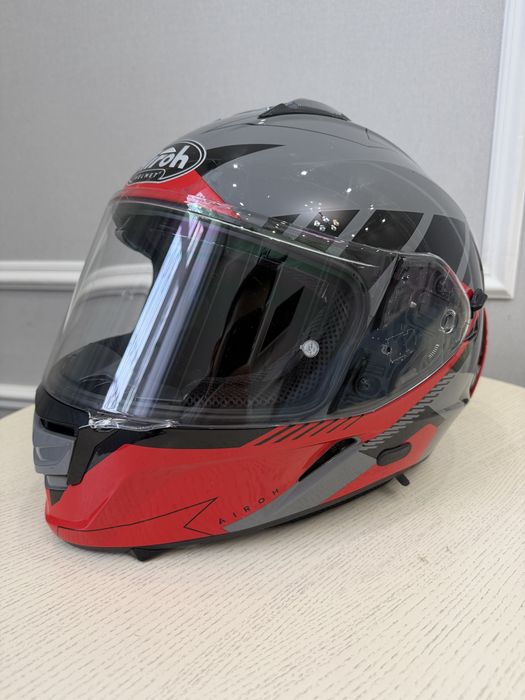 Мотошлем Airoh Spark Rise