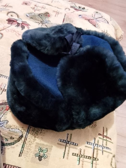 Продам шапку  военную новую