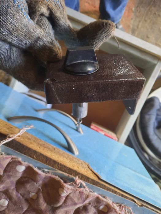 Болты и гаики замок