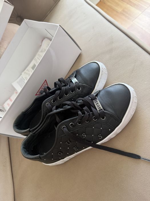 Adidasi guess originali