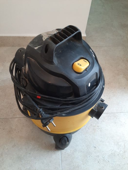 Aspirator industrial Parkside 1300W cu filtru nou