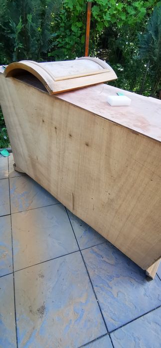 Recondiționez mobilier